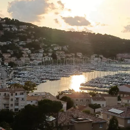 Vue Magnifique Sur Le Port 80m2 Piscine Tennis Parking Climatisation *